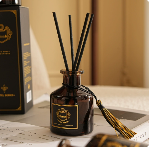 Home Fragrance Logo - Bestseller: Dyfuzor zapachowy 50 ml w